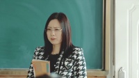 《假装不正经》  孙女同学聊星座 陈老汉大论周易