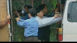 《中华之剑》警方对目标车辆进行追踪 还想跑？