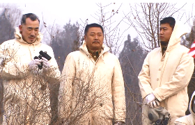 铁血独立营-42：野岛拿人进行毒炮弹试验