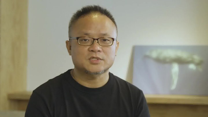 男人与他的海 预告片