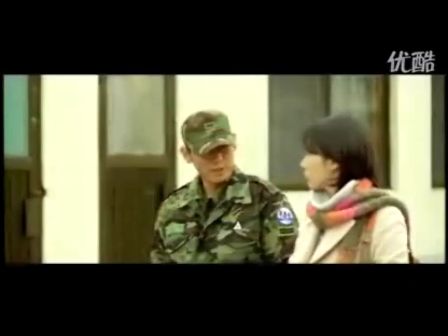 美女暗戀兵哥哥，一片癡心卻無人能懂，永遠不要傷害一個暗戀你的女生