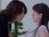 《白衣校花与大长腿》引热议——娱乐猛回头