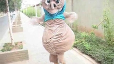 假裝情侶 黃渤扮ET花絮