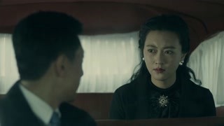 范雅蘿在碼頭等他們