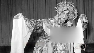梅先生生在梨园世家 祖父是红极一时的一代名旦
