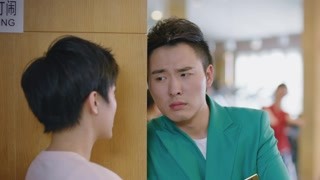 《花漾天?！繁彬v被柏杰明派去帶領大媽們跳廣場舞 真是太丟人