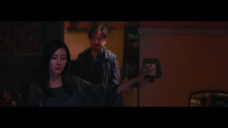 魏思蒙和鐘小年忙著回憶往事 田雨竟然塞了個竊聽器在鐘小年身上