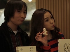 極品女士vs臉紅程序員：現(xiàn)場畫畫向莎莎示愛