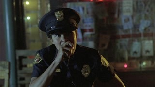街上一片尸体 警察还是让歹徒逃走了