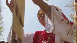 新鲜牛奶中还有这种东西 怎么用肉眼看不到