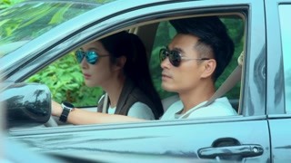 《追捕者》肖揚富人區里找于秋平卻遇查拉曼 你說咋個這么有緣