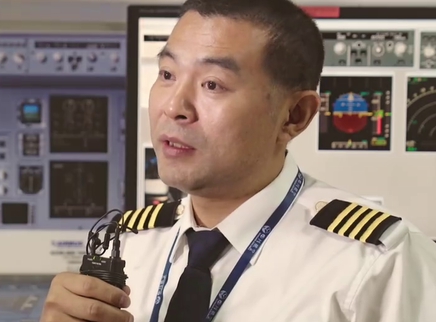 《中國機長》總票房突破22億曝全新特輯 揭秘萬米高空的平凡英雄