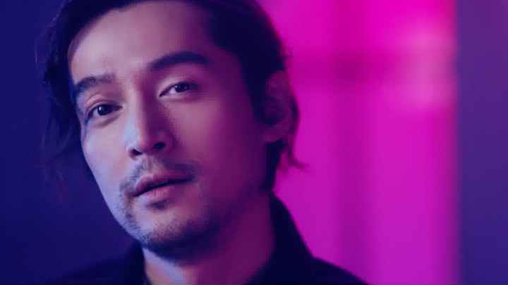 南方车站的聚会 MV：胡歌献唱片尾曲《美丽的梭罗河》