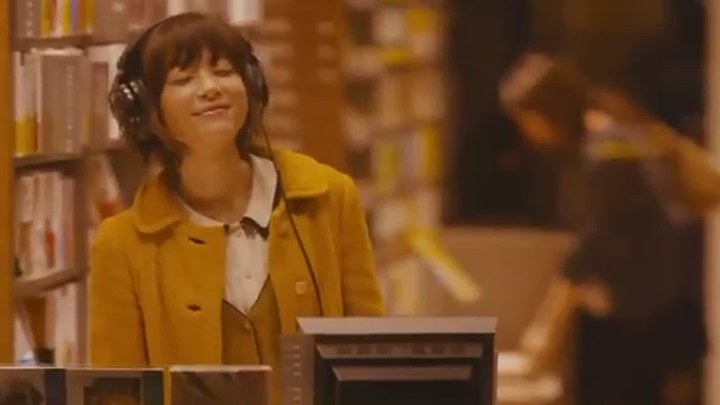 向陽處的她 MV：「光と君へのレクイエム」