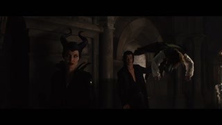 荊棘之墻里面竟然是這樣？ 怪說不得魔女冒險進入