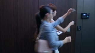 小爸媽未刪減版第1集精彩片段1532344111187