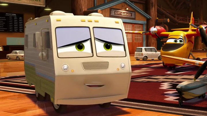 飞机总动员2：火线救援 片段4：First Kiss