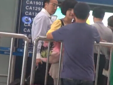 杨雪结婚婚纱照_杨雪个人资料及老公赵海背景曝光 杨雪老公赵海结婚照(2)