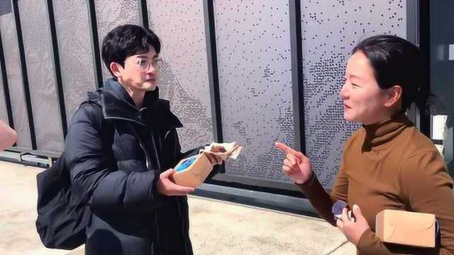 彩蛋→两位科学家送海鸟型蛋糕，苏有朋阿雅表情亮了