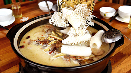 追寻云南奇幻食材，日本主厨的治愈之旅