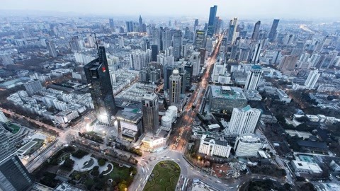 中国发展不靠恩赐和施舍