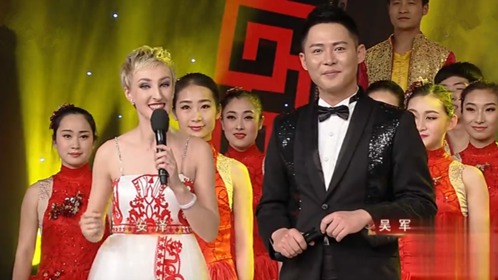 曲艺之乡的天津春晚相声笑不停