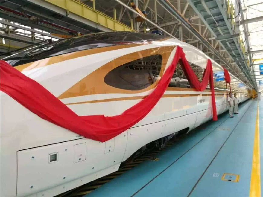 高铁技术含量那么高,那一辆高铁的造价是多少