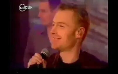 [图]【Ronan Keating】Life Is A Rollercoaster (Live at CDUK)