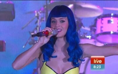 [图]【蓝发狸】Katy Perry - Teenage Dream 2010.08.13