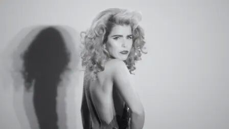 [图]Black & Blue (Official Video) - Paloma Faith