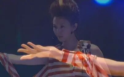 [图]Stefanie Sun - Yan Zi Live Concert 2004 - 720p 孙燕姿