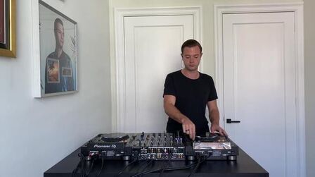 [图]Sam Feldt Live Sunday Sessions