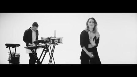 [图]Broods - Mother & Father