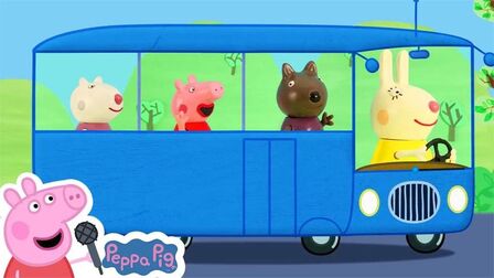 [图]小猪佩奇英语歌曲《Wheels on the Bus 》