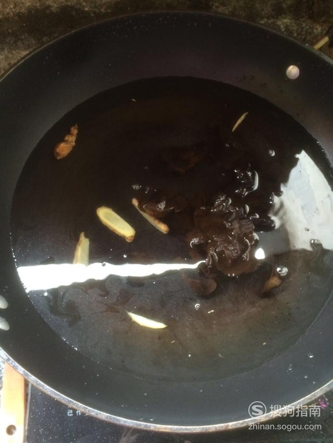 怎么做瘦肉豆腐黑木耳汤才好吃？