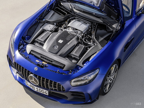 梅赛德斯-奔驰 AMG GT R Roadster官图(23) 第23页