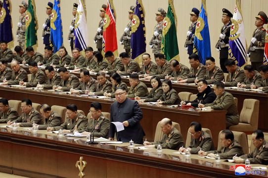 金正恩出席朝鲜人民军连长、连政治指导员大会(2) 第2页