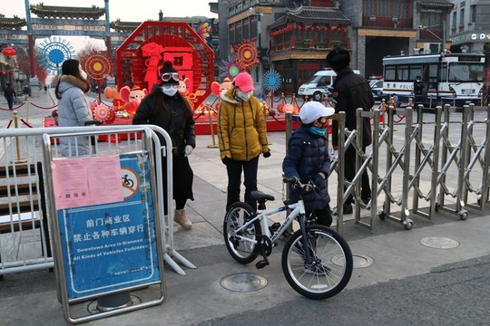 逛北京前门大街需登记测体温 复工后人气冷清(2) 第2页