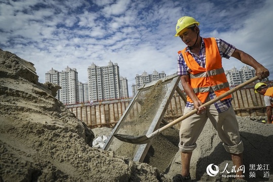 【图说】夏日那些坚守岗位的人们(8) 第8页