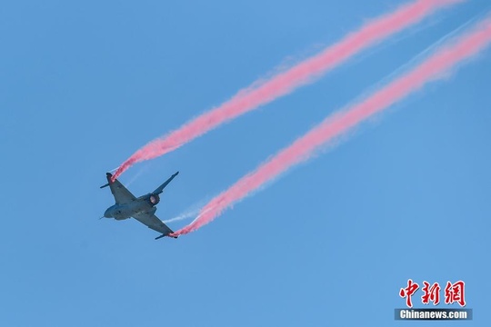 第十二届中国国际航空航天博览会在珠海开幕(3) 第3页