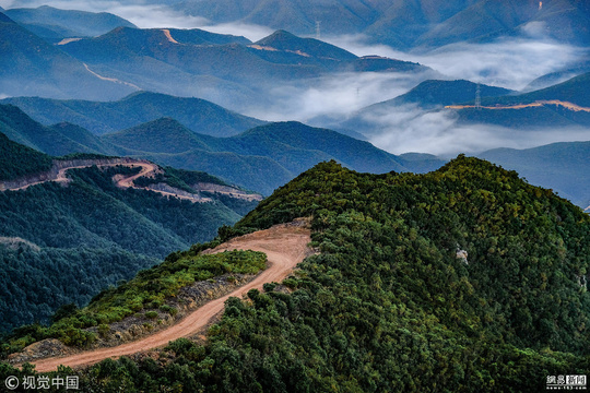 云南昆明一人家与世隔绝:今年刚有户口(2) 第2页