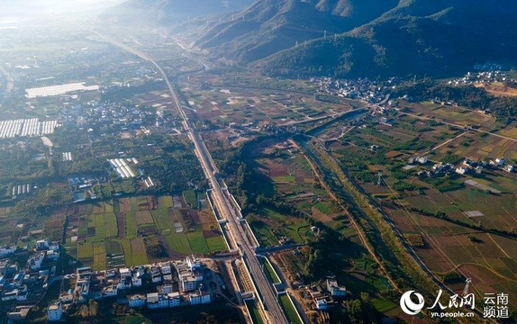 大临铁路巍山段建设进展顺利 预计年底通车(7) 第7页