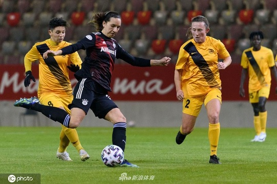 [女足欧冠]拜仁慕尼黑女足3-0卡兹库尔特女足 第1页