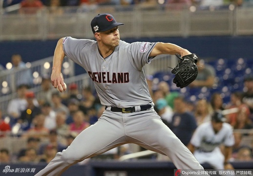 MLB:马林鱼4-2印第安人 第1页