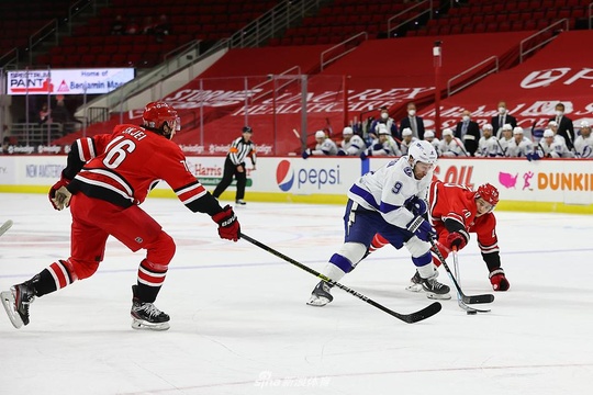 [NHL常规赛]闪电Vs飓风(8) 第8页