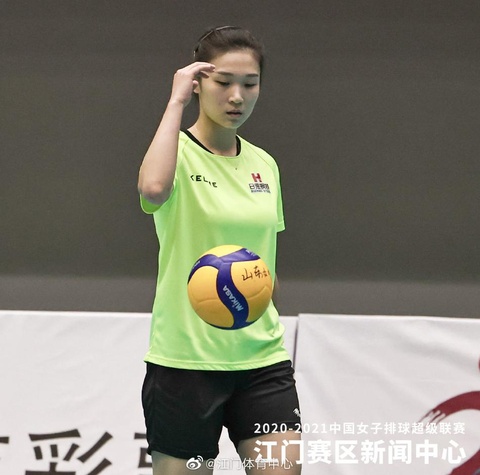 中国女排超级联赛训练日众国手亮相 第1页