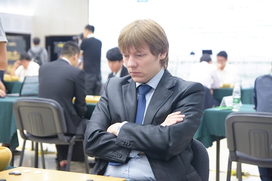 高清-天府杯世界围棋赛首轮开战 顶尖棋手齐聚一堂(48) 第48页