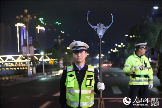 湖北竹山:集中清查行动打造安定有序节前环境 第1页