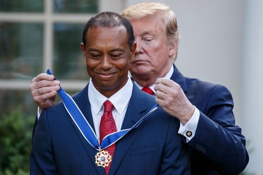 特朗普授予高尔夫球手老虎伍兹“总统自由勋章” 第1页