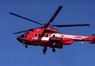 日本救灾直升机失误 77岁女子空中坠落(3) 第3页
